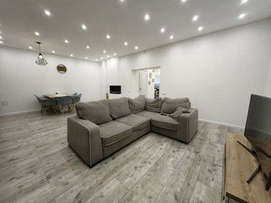 Купить  коттедж